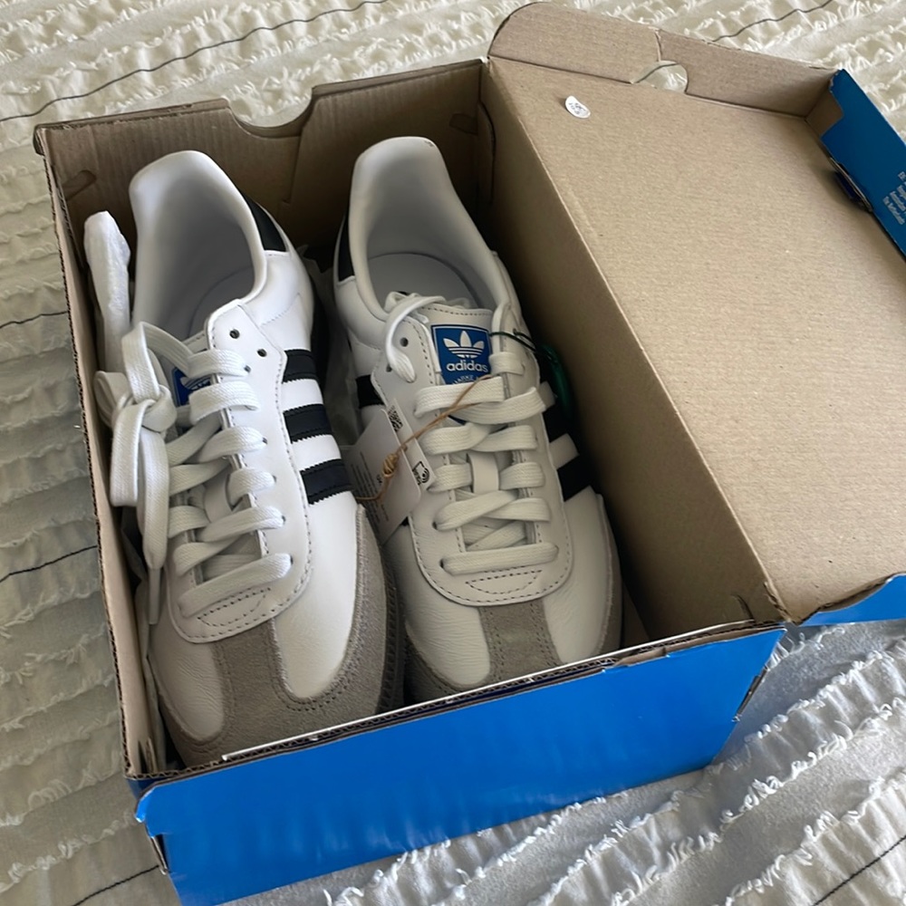 Adidas Sambas